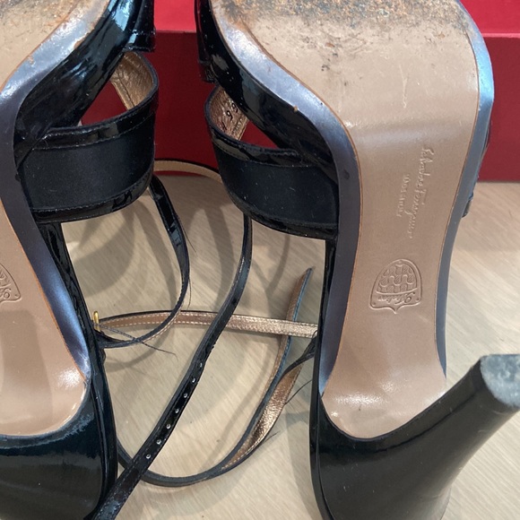 Salvatore Ferragamo - Picture 5 of 6